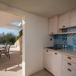 Tela With Pool * ז'אבוריץ'