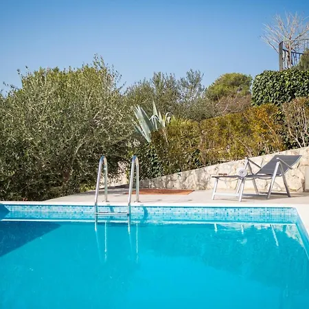 Tela With Pool Villa Zaboric