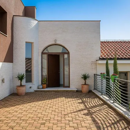 Tela With Pool Vila *